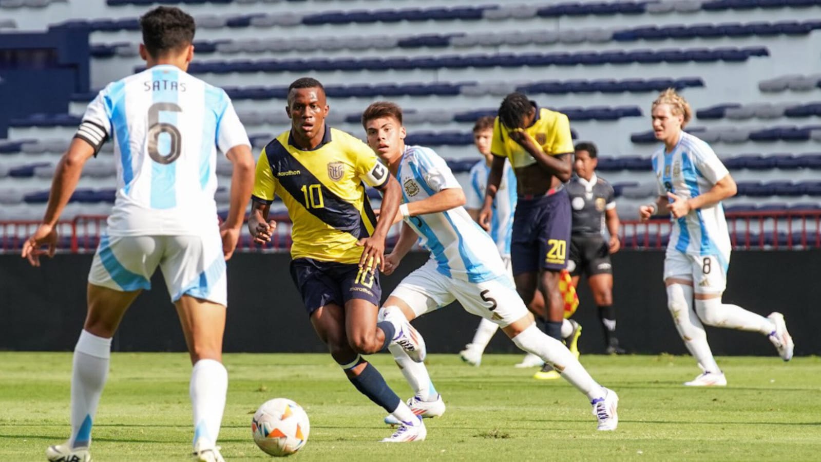 Batalla campal entre jugadores de la selección de Ecuador y Argentina sub-16.