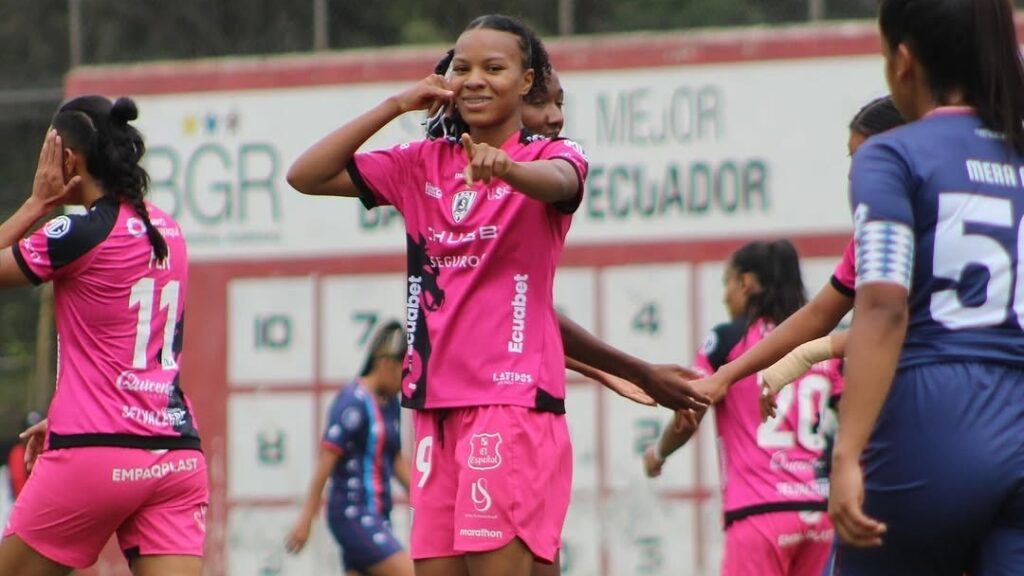 Finalizó la Fecha 13 de Superliga Femenina 2025 de Ecuador donde Dragonas IDV siguen imparables en la tabla.