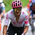 Richard Carapaz brilla en el Giro de Italia